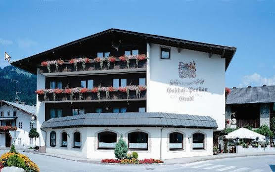 Hotel Restaurant Gradlwirt Niederndorf  ภายนอก รูปภาพ