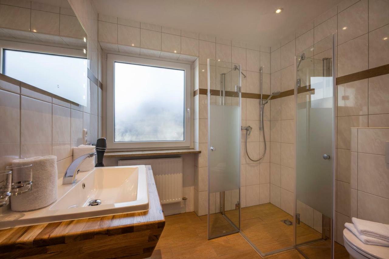 Hotel Restaurant Gradlwirt Niederndorf  ภายนอก รูปภาพ