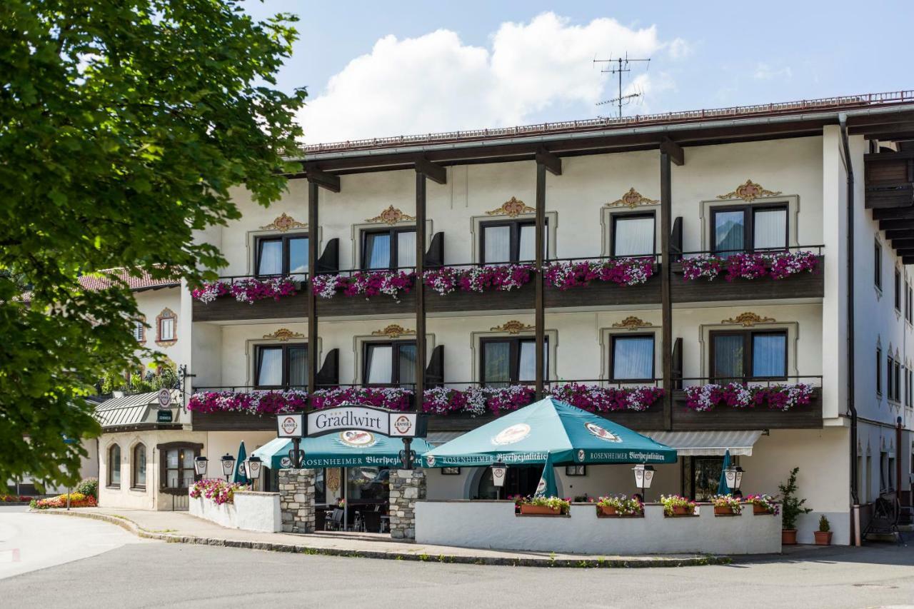 Hotel Restaurant Gradlwirt Niederndorf  ภายนอก รูปภาพ